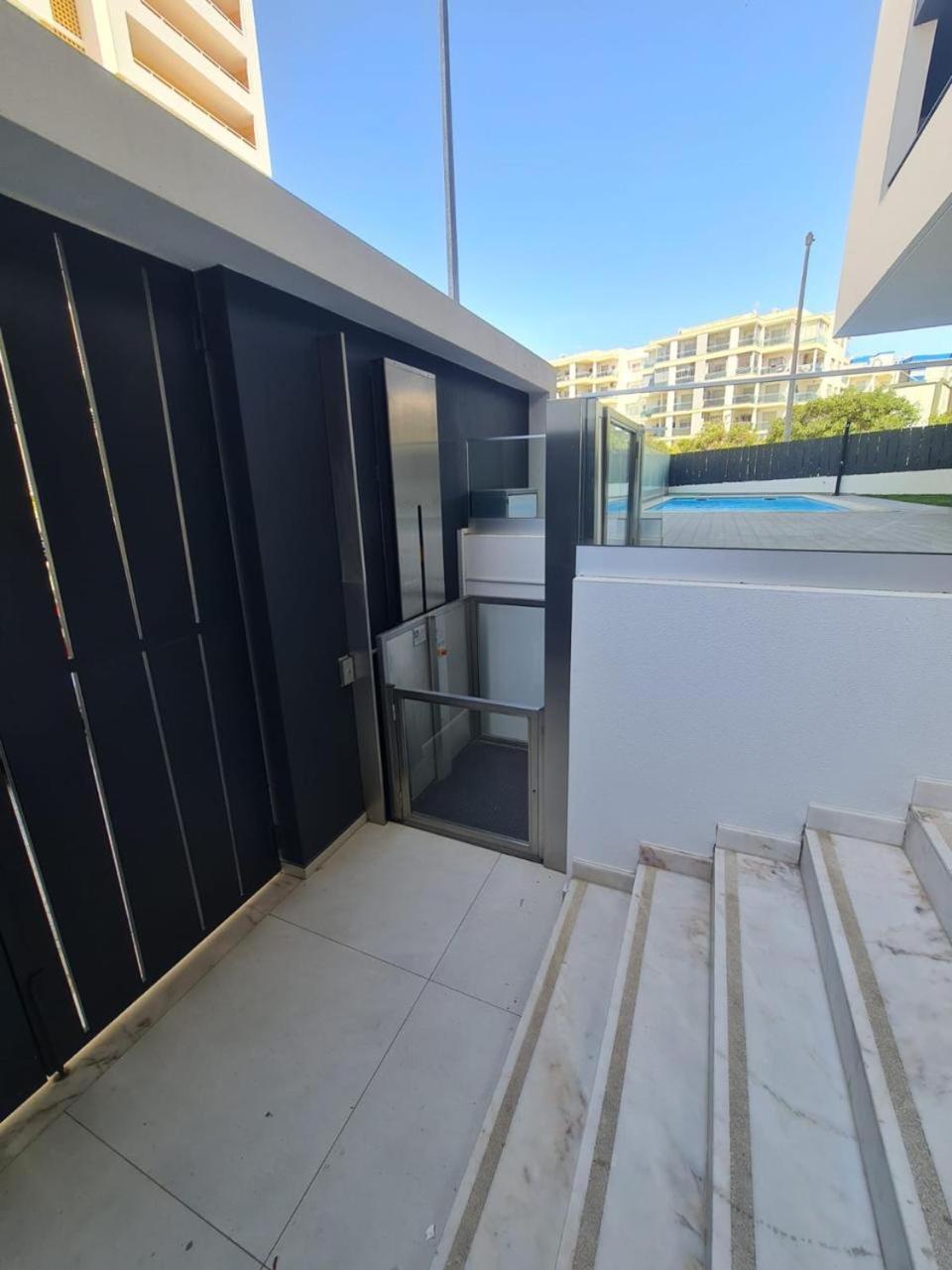 Apartment T2 *