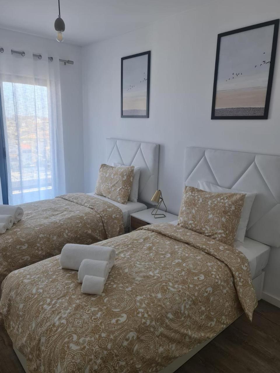 Apartment T2 *